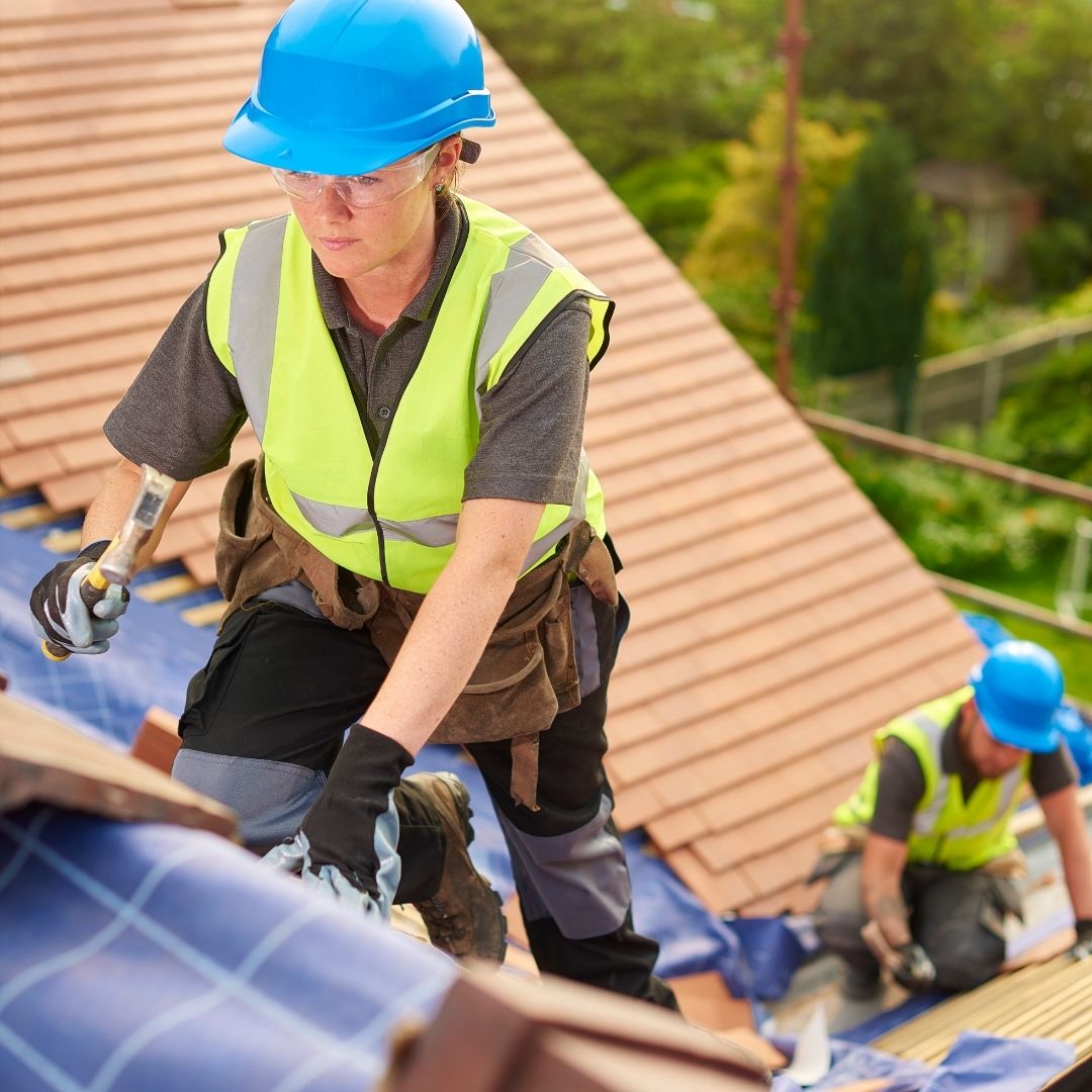 Can you work on steep or complex roof designs?